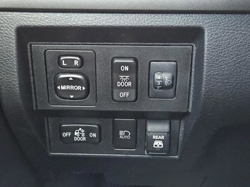 Used 2021 Toyota Tundra SR5 image 22