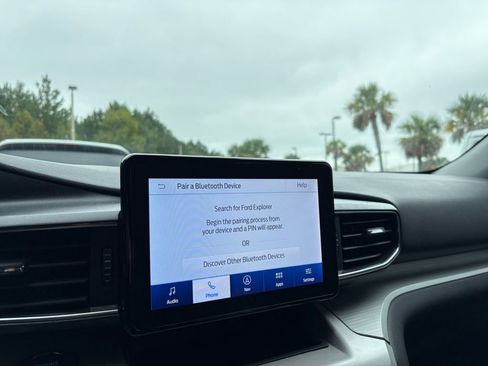 Used 2023 Ford Explorer XLT w/ Equipment Group 202A image 20