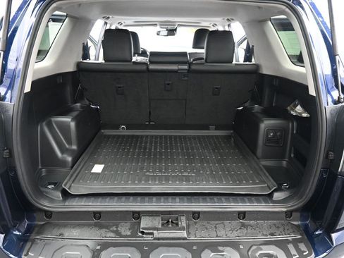 Used 2022 Toyota 4Runner SR5 Premium w/ Moonroof Package image 23