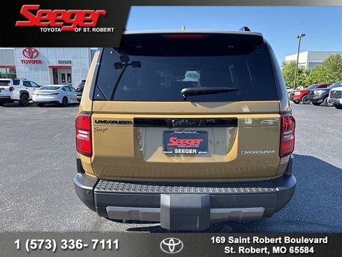 Used 2025 Toyota Land Cruiser w/ Premium Package AWD/4WD image 6