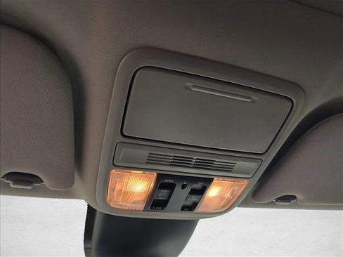 Used 2023 Honda Odyssey EX-L image 12