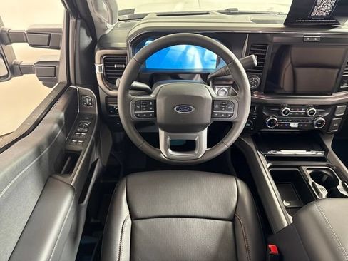 New 2026 Ford F250 Lariat w/ Black Appearance Package AWD/4WD image 18