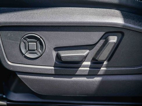Certified 2025 Audi Q5 Premium Plus w/ Premium Plus AWD/4WD image 23