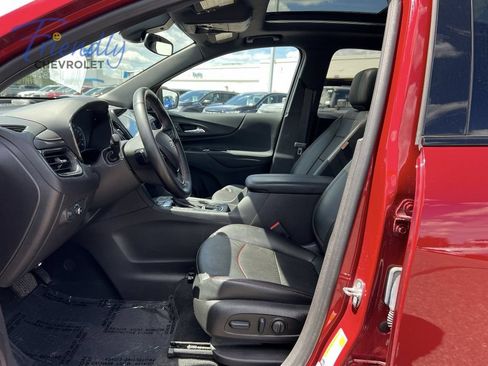 Certified 2023 Chevrolet Equinox RS w/ RS Leather Package AWD/4WD image 13