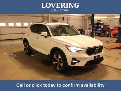 Certified 2023 Volvo XC40 B5 Plus w/ Climate Package