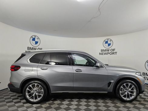 New 2026 BMW X5 xDrive50e AWD/4WD image 5