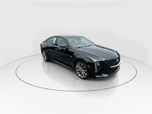 Used 2025 Cadillac CT5 Sport w/ Technology Package AWD/4WD image 2