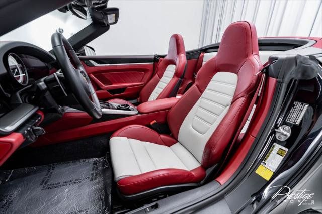 Used 2022 Porsche 911 Turbo S AWD/4WD image 31