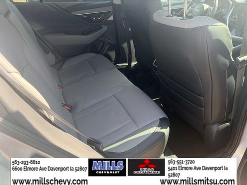 Used 2025 Subaru Outback Limited AWD/4WD image 23