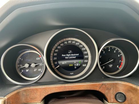 Used 2014 Mercedes-Benz E 350 Sedan image 22