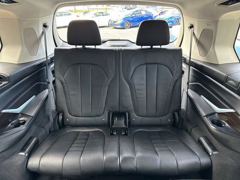 Used 2019 BMW X7 xDrive50i w/ Premium Package image 29