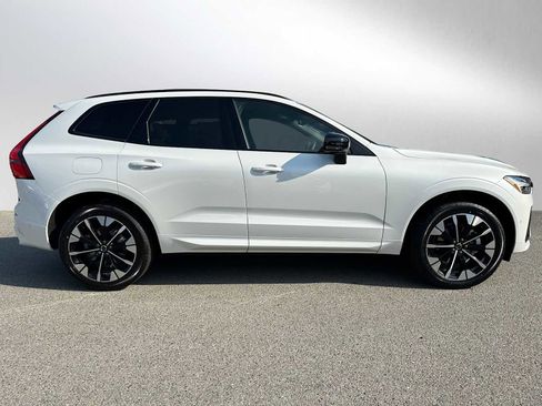 New 2026 Volvo XC60 B5 Plus w/ Climate Package image 2