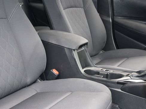 Used 2024 Toyota Corolla LE image 40