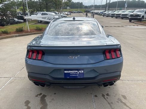 Used 2025 Ford Mustang GT Premium RWD image 11