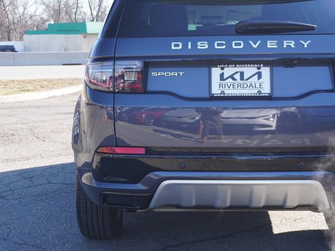 Used 2024 Land Rover Discovery Sport S image 19