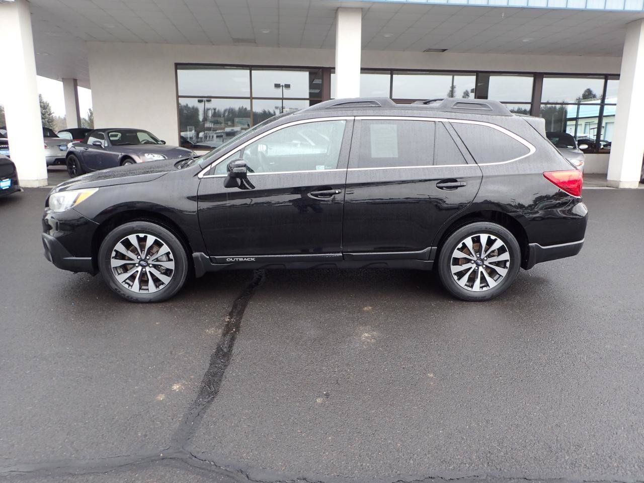 Used 2016 Subaru Outback 2.5i Limited AWD/4WD image 2