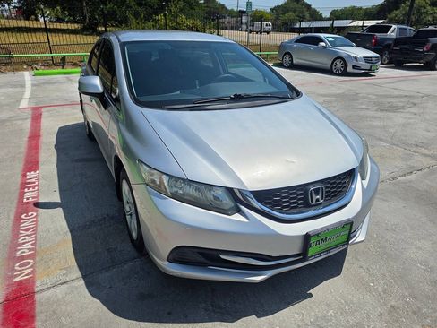 Used 2013 Honda Civic LX image 5