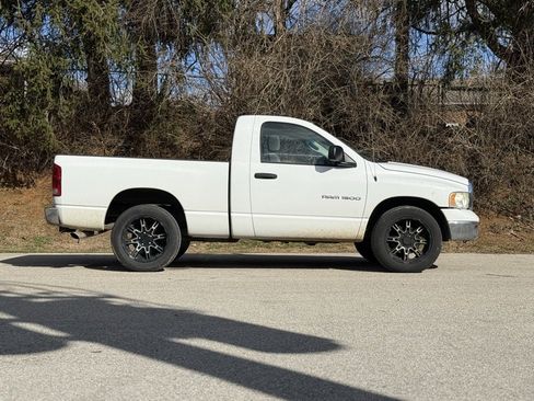 Used 2004 Dodge Ram 1500 Truck SLT w/ Trailer Tow Group image 5