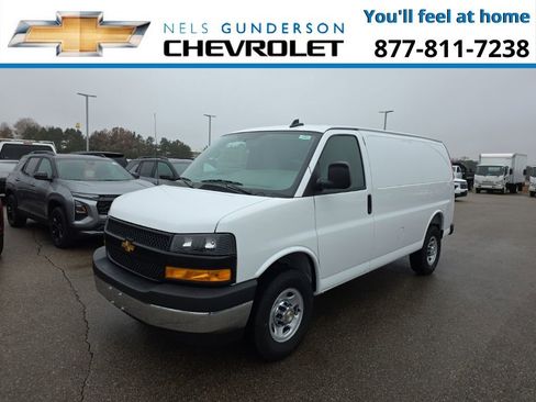 New 2025 Chevrolet Express 3500 w/ Driver Convenience Package image 3