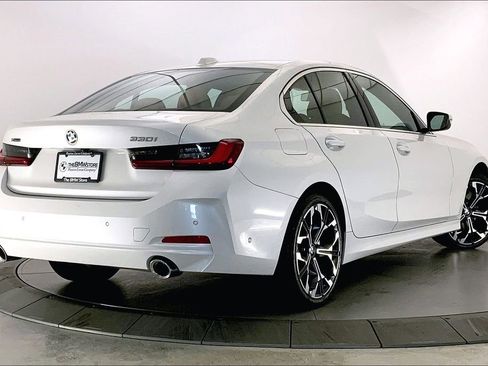 Used 2025 BMW 330i xDrive Sedan AWD/4WD image 12