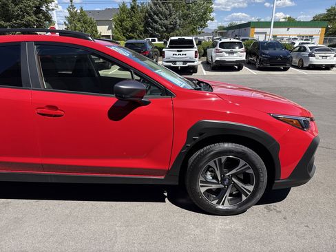 Certified 2025 Subaru Crosstrek 2.0i Premium AWD/4WD image 8