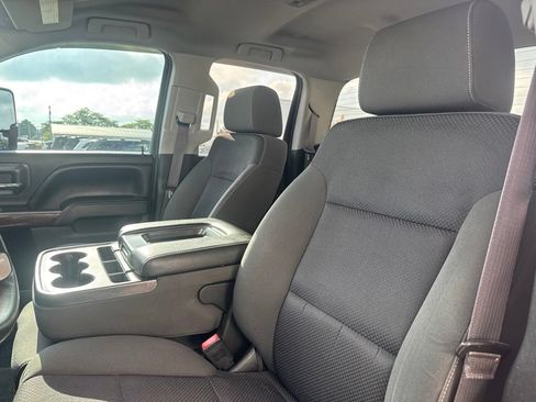 Used 2015 GMC Sierra 2500 SLE w/ SLE Preferred Package AWD/4WD image 10