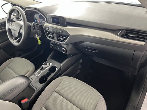 Used 2022 Ford Escape S AWD/4WD image 25