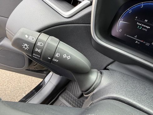 New 2026 Toyota Corolla Cross XLE image 29