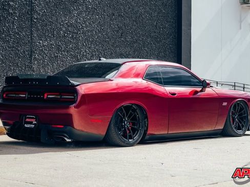 Used 2018 Dodge Challenger T/A image 10