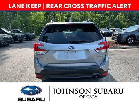 Used 2021 Subaru Forester Premium w/ Popular Package #1 AWD/4WD image 4