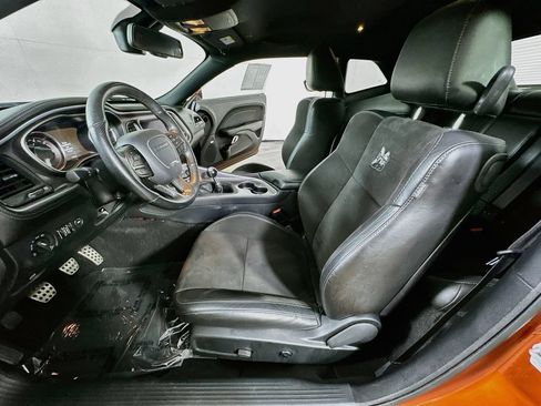 Used 2021 Dodge Challenger R/T Scat Pack w/ Plus Package RWD image 15