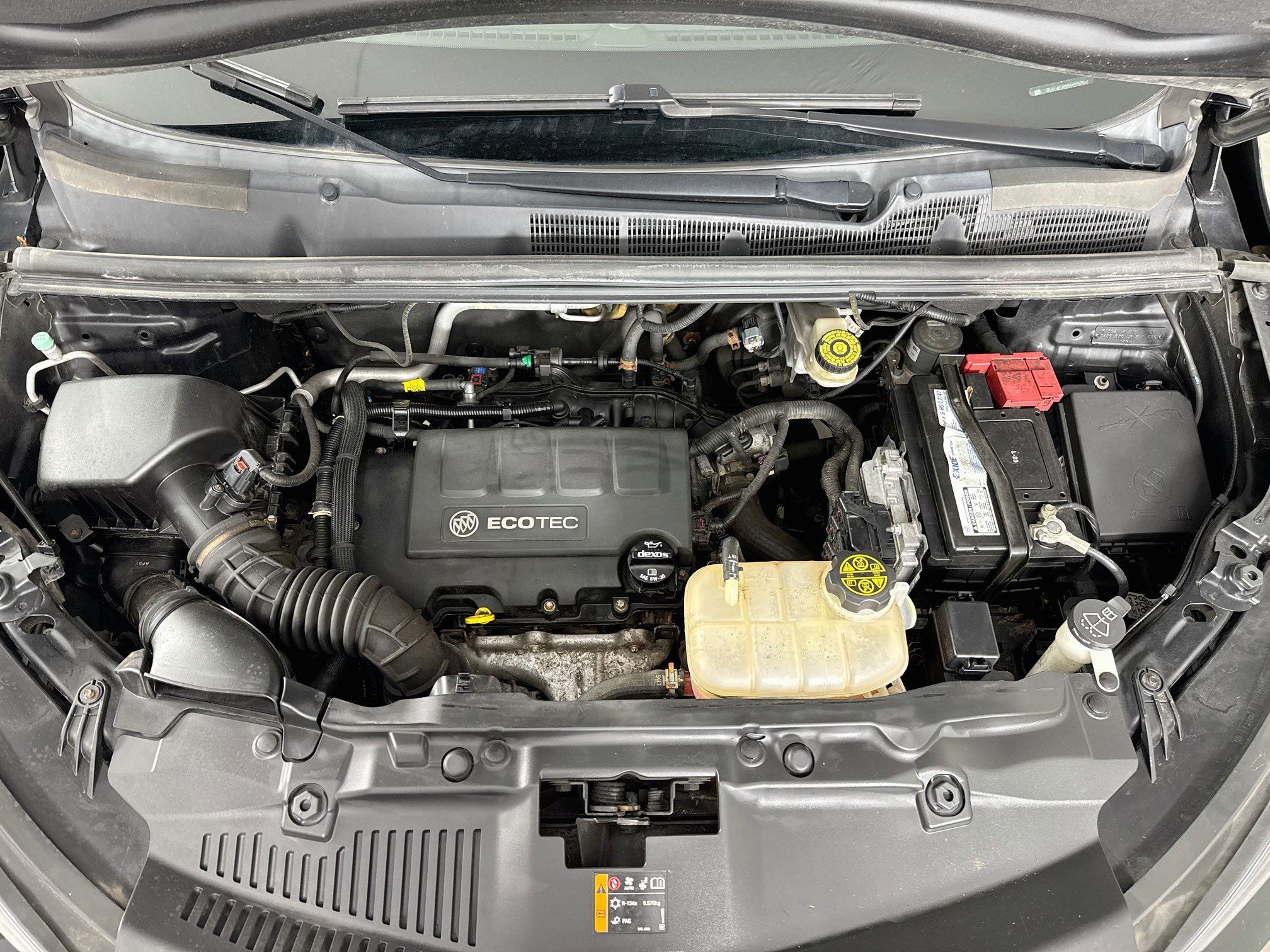 Used 2019 Buick Encore Sport Touring w/ Safety Package FWD image 29