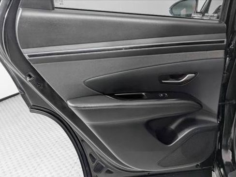 Used 2022 Hyundai Tucson SEL w/ Convenience Package FWD image 17