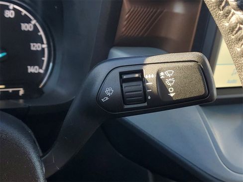 Used 2022 Ford Maverick Lariat w/ Lariat Luxury Package image 21