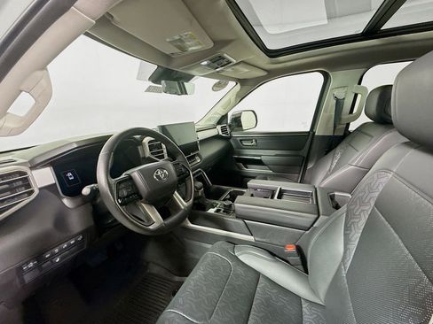 Used 2024 Toyota Tundra Limited image 9