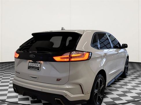 Used 2019 Ford Edge ST w/ Equipment Group 401A image 4