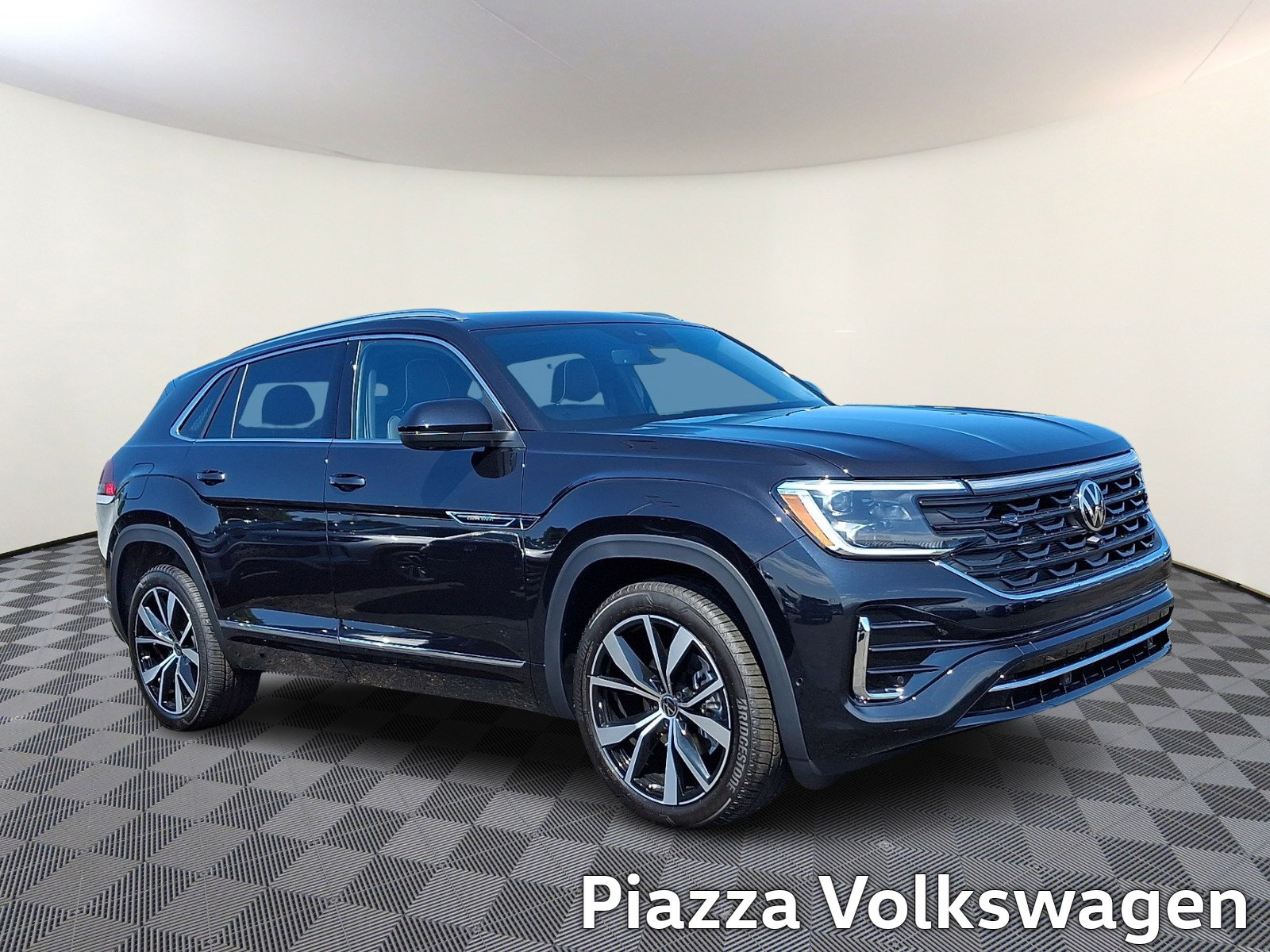 New 2026 Volkswagen Atlas Cross Sport SEL Premium R-Line AWD/4WD image 1