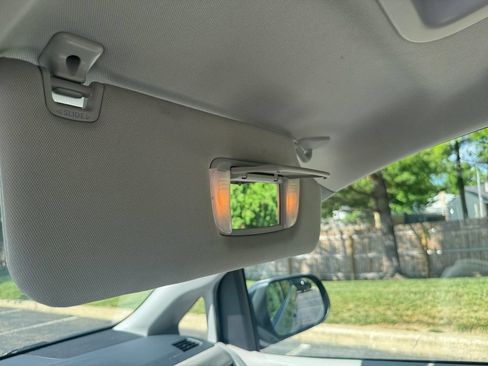 Used 2020 Toyota Sienna XLE w/ Carpet Mat Package FWD image 26