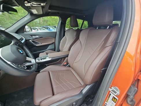 Used 2025 BMW X2 xDrive28i image 16
