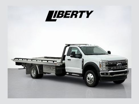 New 2026 Ford F600 4x4 Regular Cab Super Duty image 1