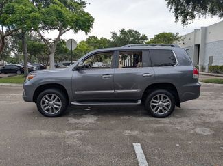 Used 2013 Lexus LX 570 4WD w/ Luxury Pkg video 4