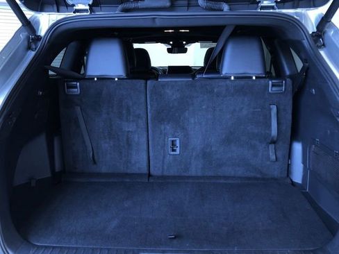 Certified 2025 Toyota Highlander XSE AWD/4WD image 30