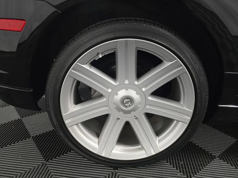 Used 2006 Chrysler Crossfire Limited RWD image 18
