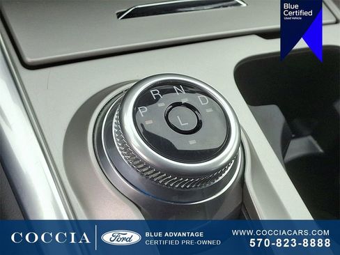 Certified 2022 Ford Explorer XLT w/ Equipment Group 202A image 16