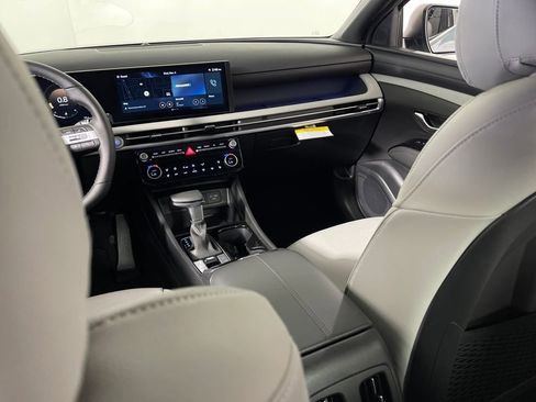 New 2026 Hyundai Santa Cruz Limited AWD/4WD image 17