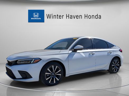 Used 2023 Honda Civic EX-L image 2