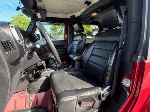 Used 2012 Jeep Wrangler Sahara w/ Dual Top Group AWD/4WD image 9