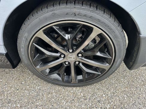 Certified 2021 Honda Civic Sport Touring image 28