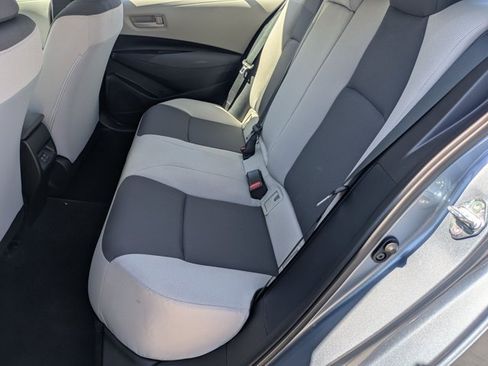 Used 2025 Toyota Corolla LE FWD image 17