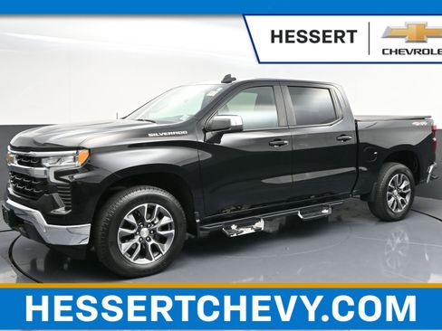 Used 2022 Chevrolet Silverado 1500 LT image 1